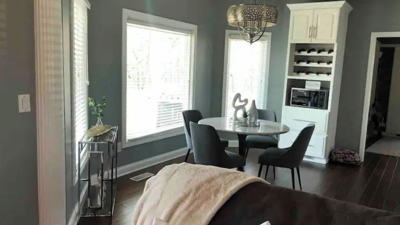 Photo of Livingroom in Charlestown