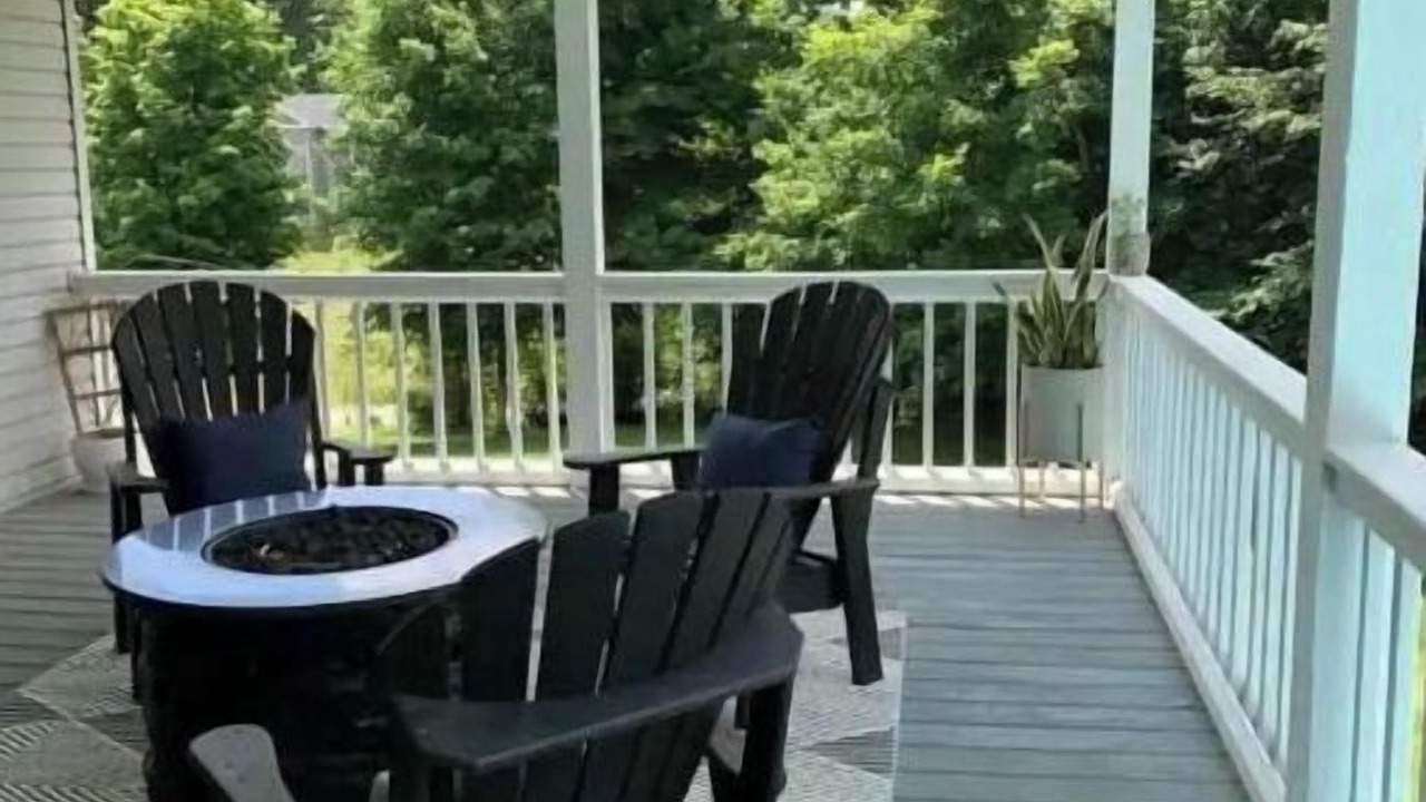 Photo of Patio Balcony in Charlestown