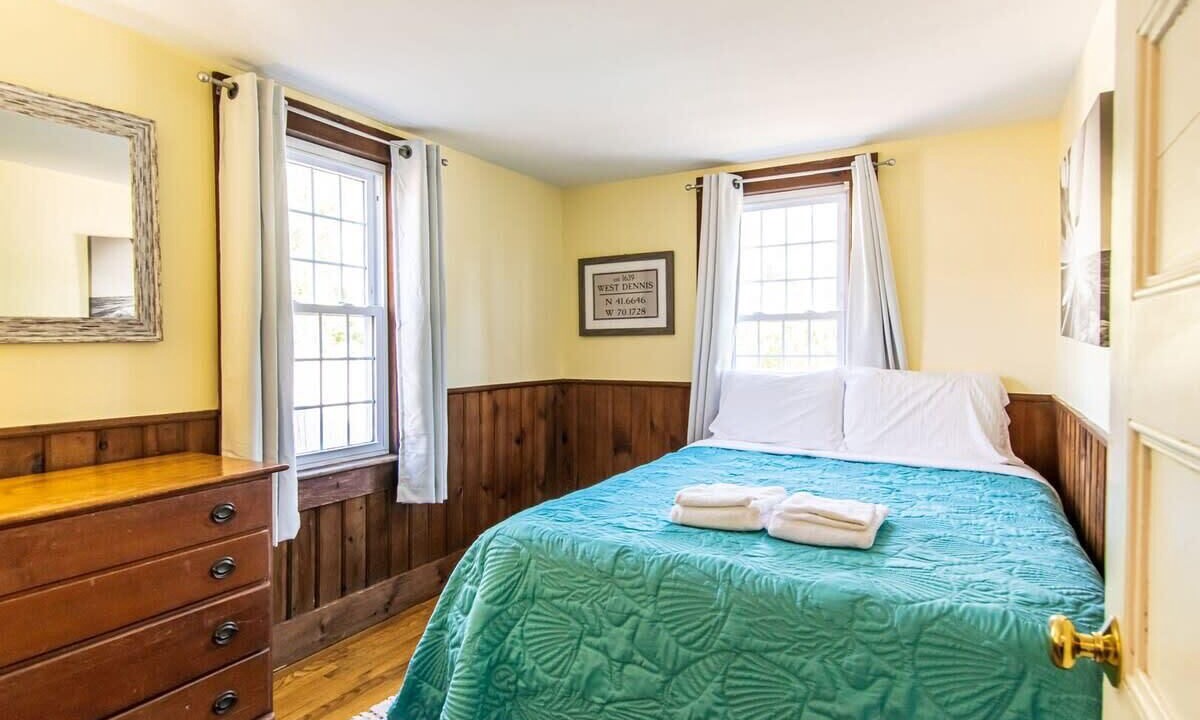 Photo of Bedroom in South Harwich