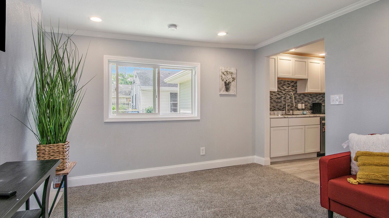 Photo of Livingroom in Mishawaka