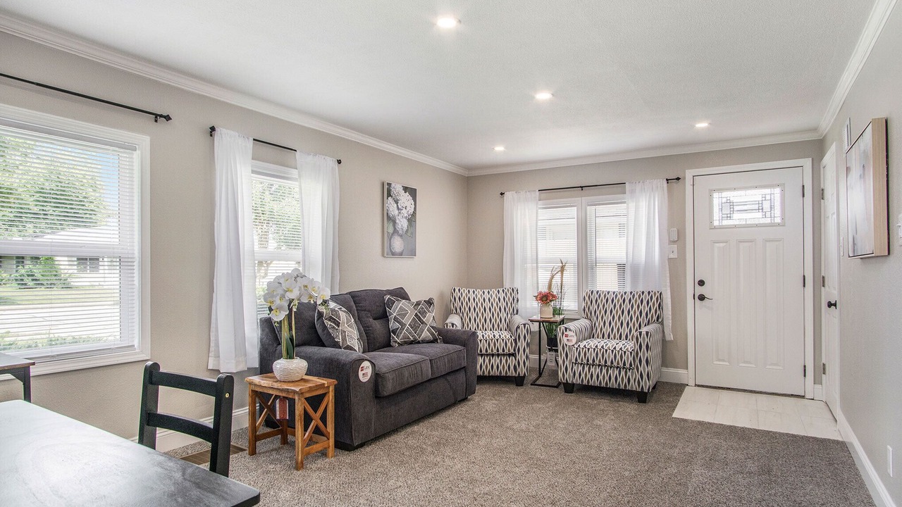 Photo of Livingroom in Mishawaka