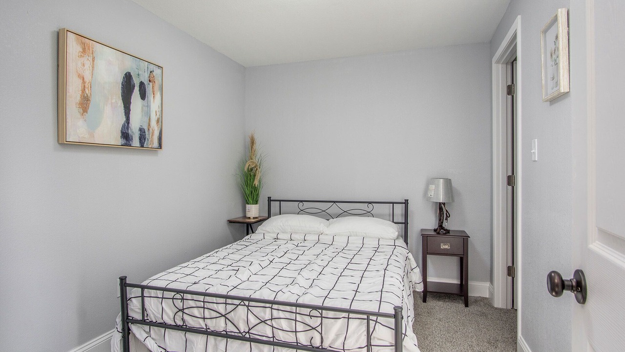 Photo of Bedroom in Mishawaka