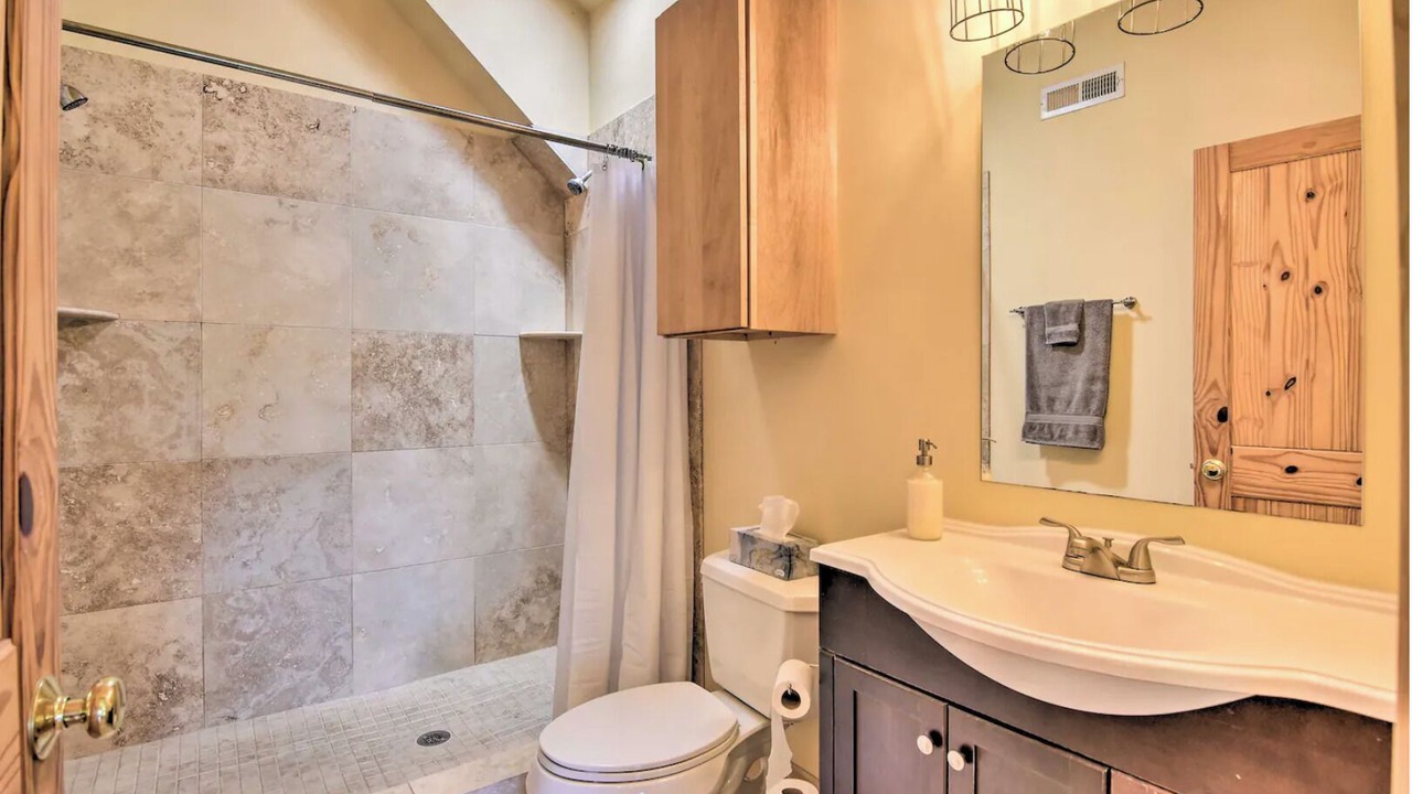 Photo of Bathroom in Abingdon