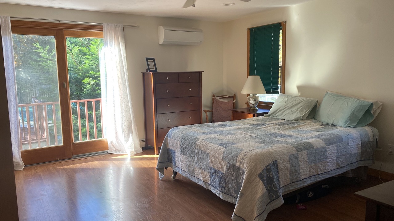 Photo of Bedroom in Northwest Harwich