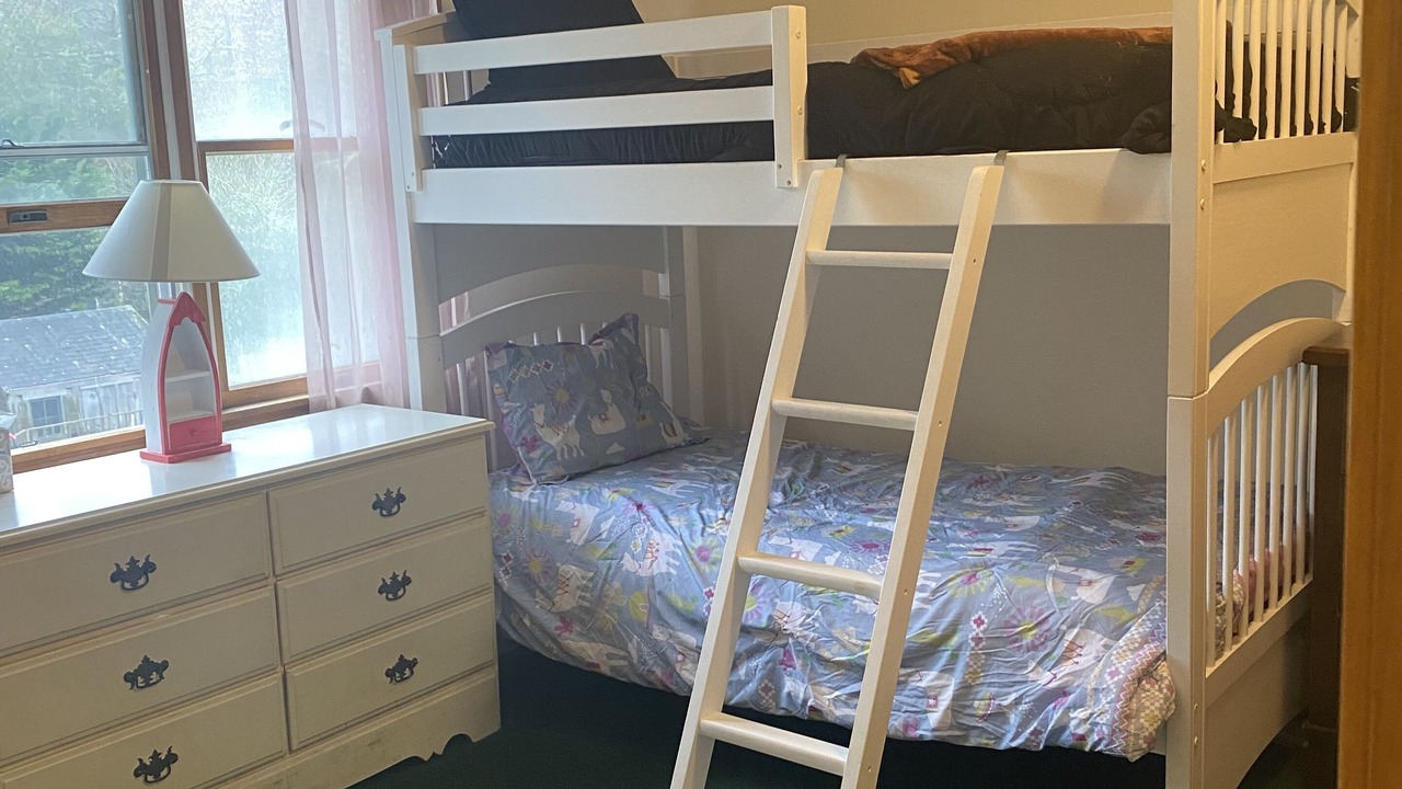 Photo of Bedroom in Northwest Harwich
