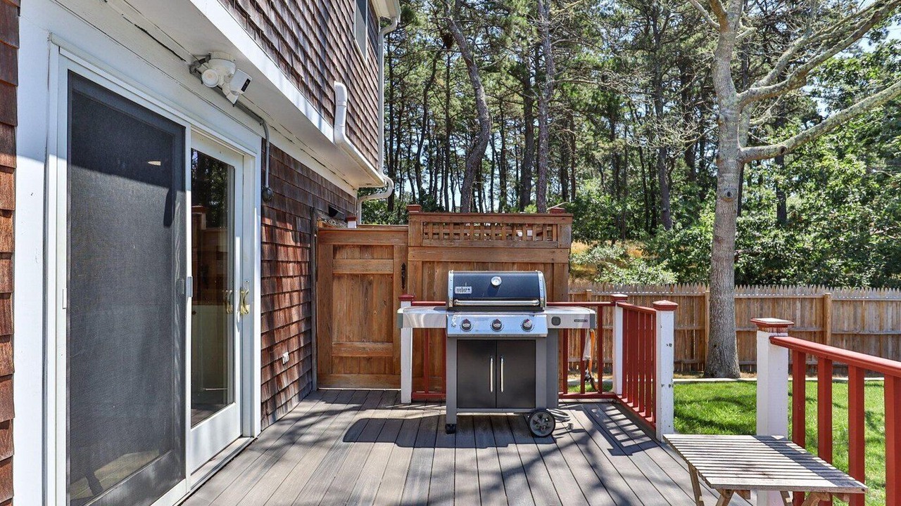 Photo of Patio Balcony in Northwest Harwich