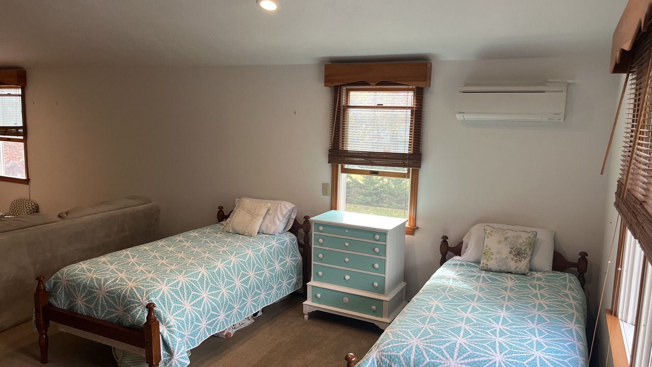 Photo of Bedroom in Northwest Harwich