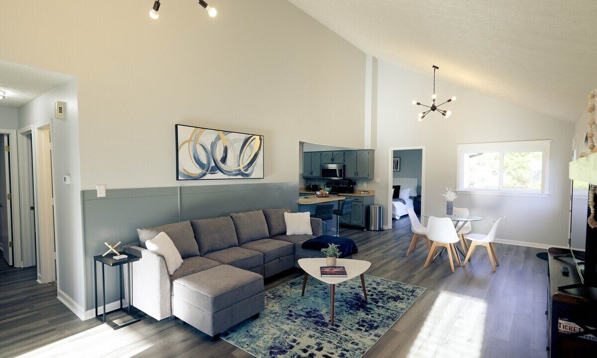 Photo of Livingroom in Wayne