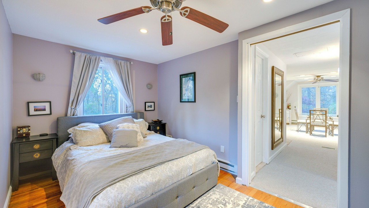 Photo of Bedroom in Dix Hills