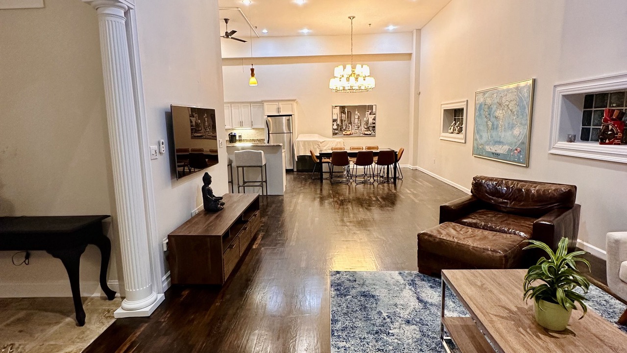 Photo of Livingroom in North Bergen