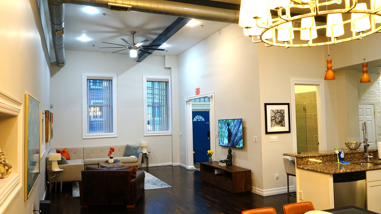 Photo of Livingroom in North Bergen