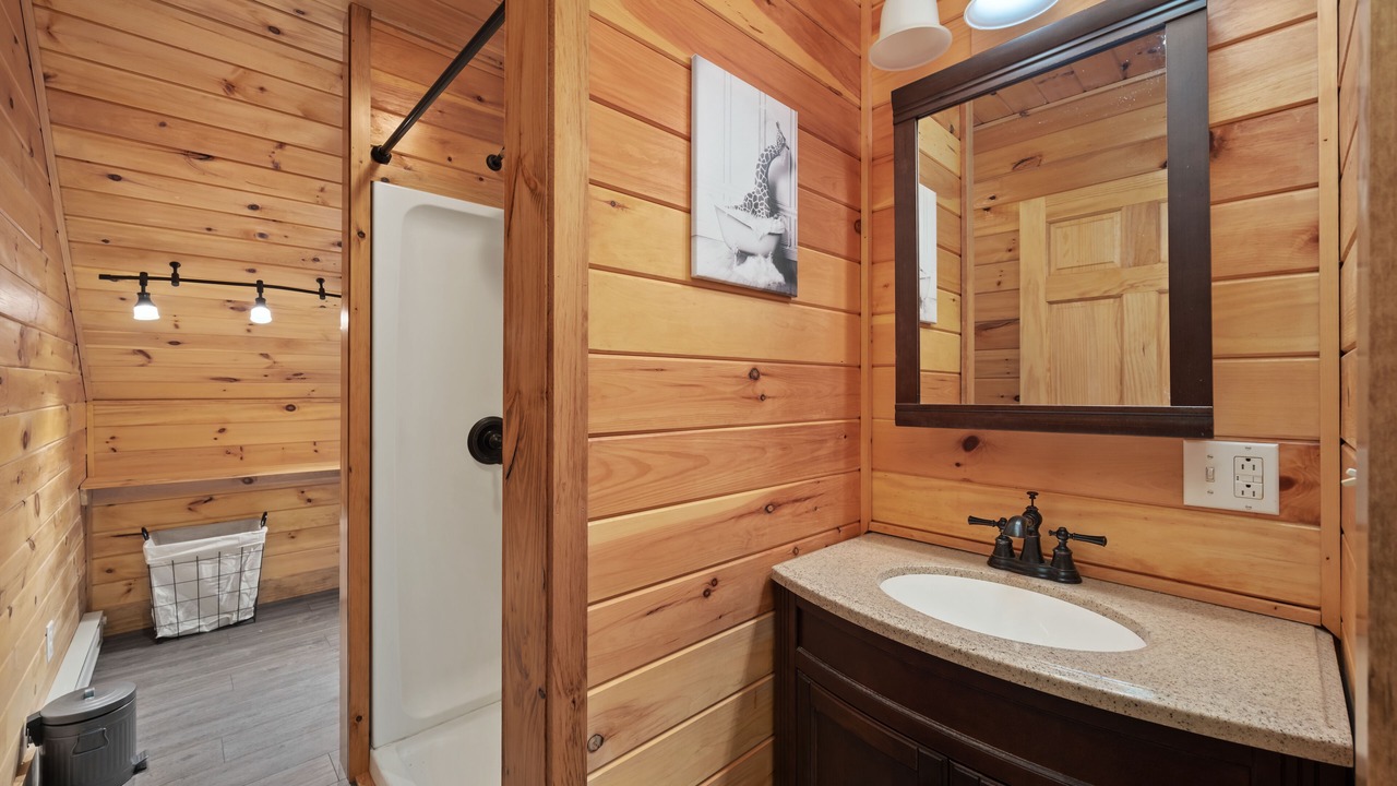 Photo of Bathroom in Boonville