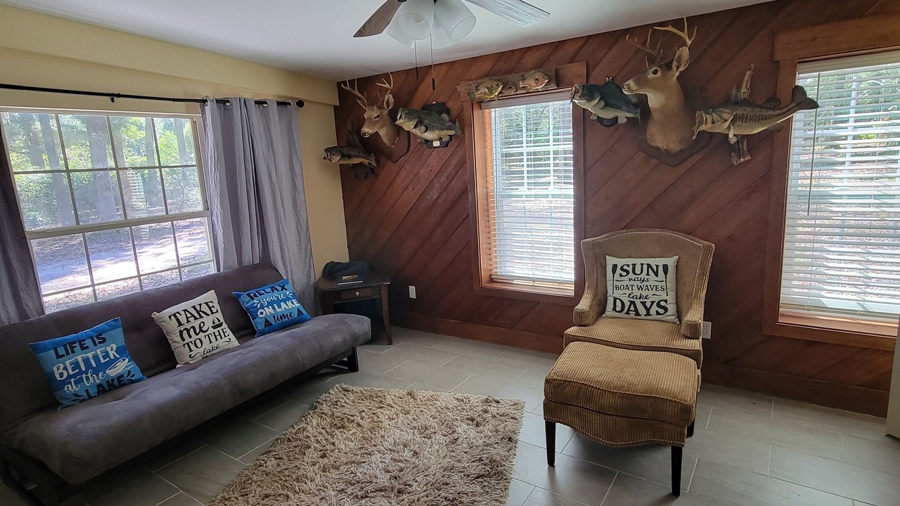 Photo of Livingroom in Telogia