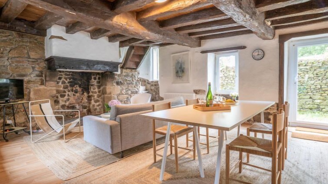 Photo of Bedroom in Treguier