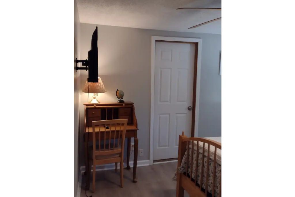 Photo of Bedroom in Tallahassee