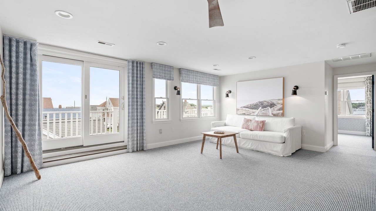 Photo of Livingroom in Scituate