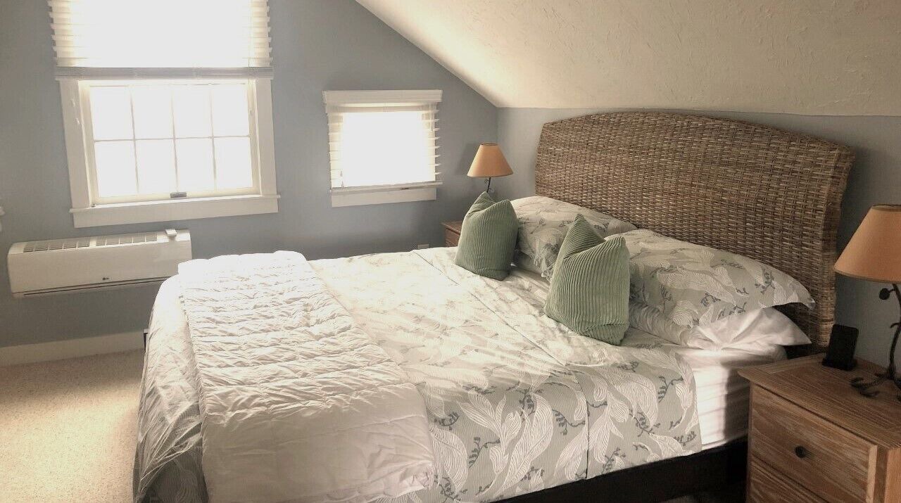 Photo of Bedroom in East Orleans