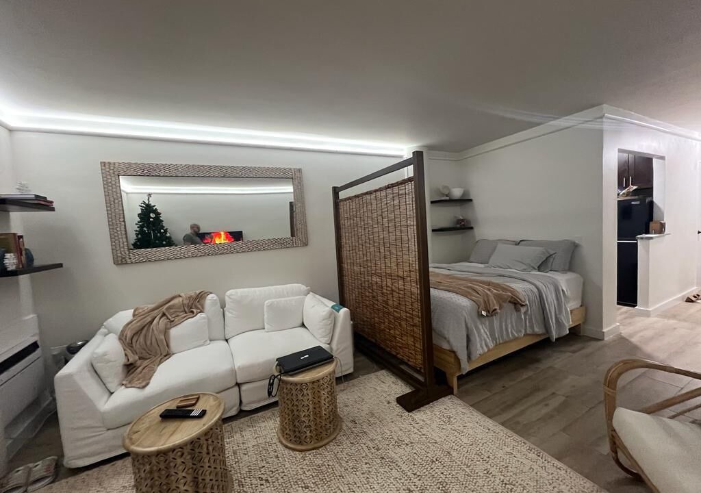Photo of Bedroom in North Bay Village