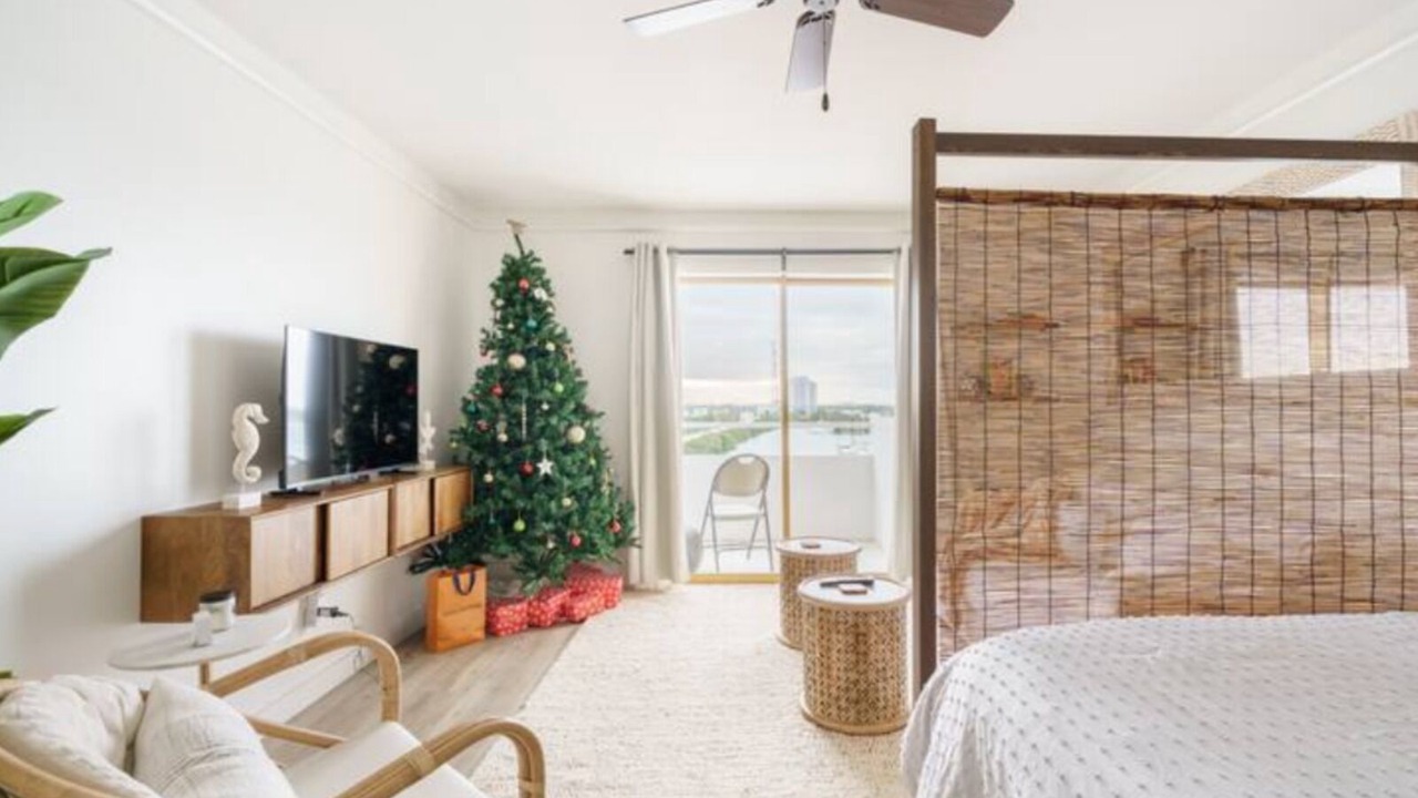 Photo of Bedroom in North Bay Village