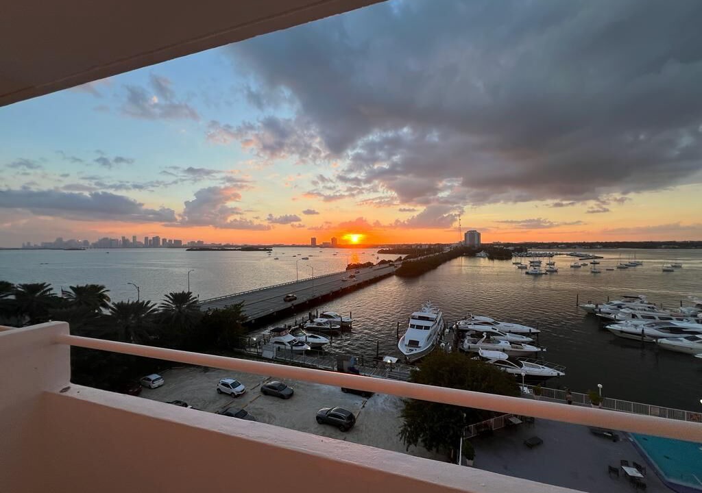 Photo of Outdoor in North Bay Village