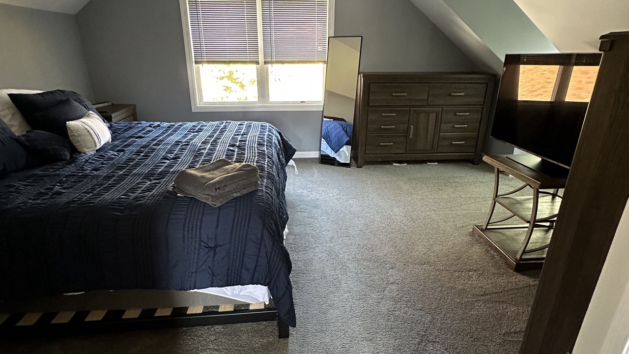 Photo of Bedroom in Nesconset