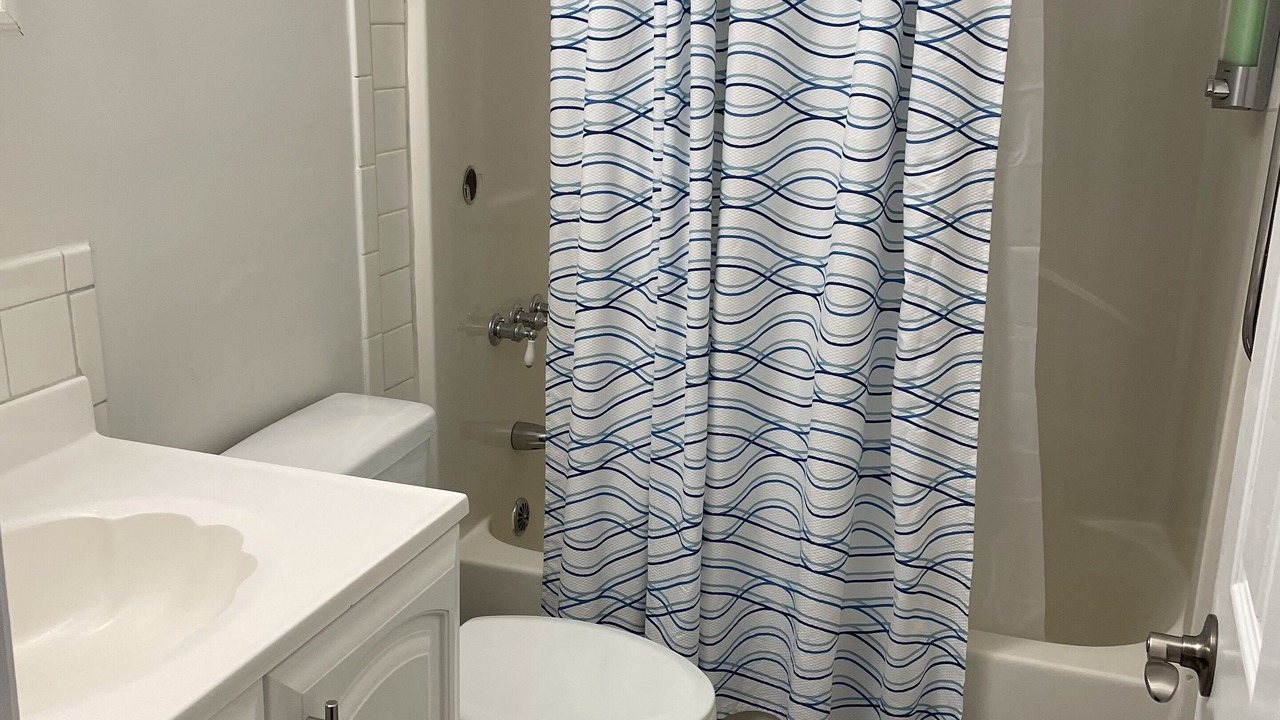 Photo of Bathroom in Lakeside