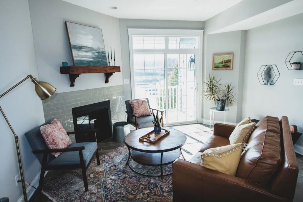 Photo of Livingroom in Portage
