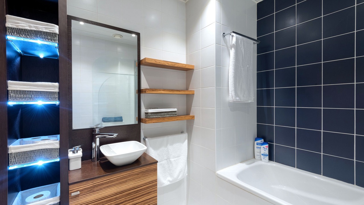 Photo of Bathroom in El Port