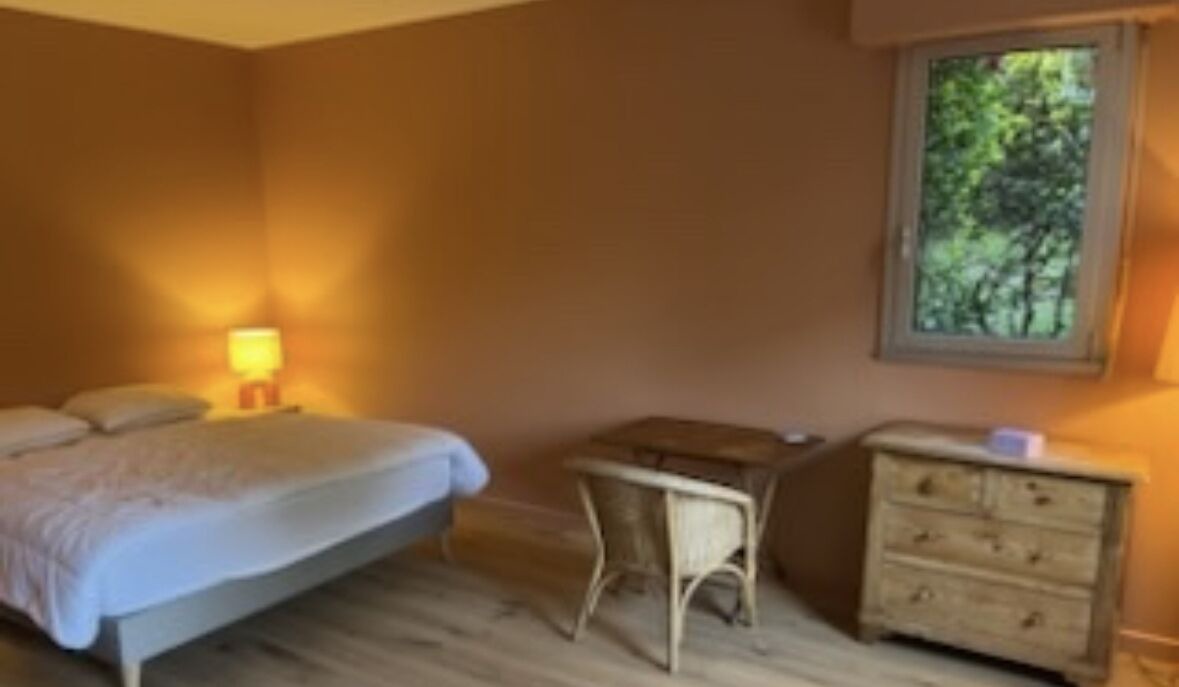Photo of Bedroom in Lancieux
