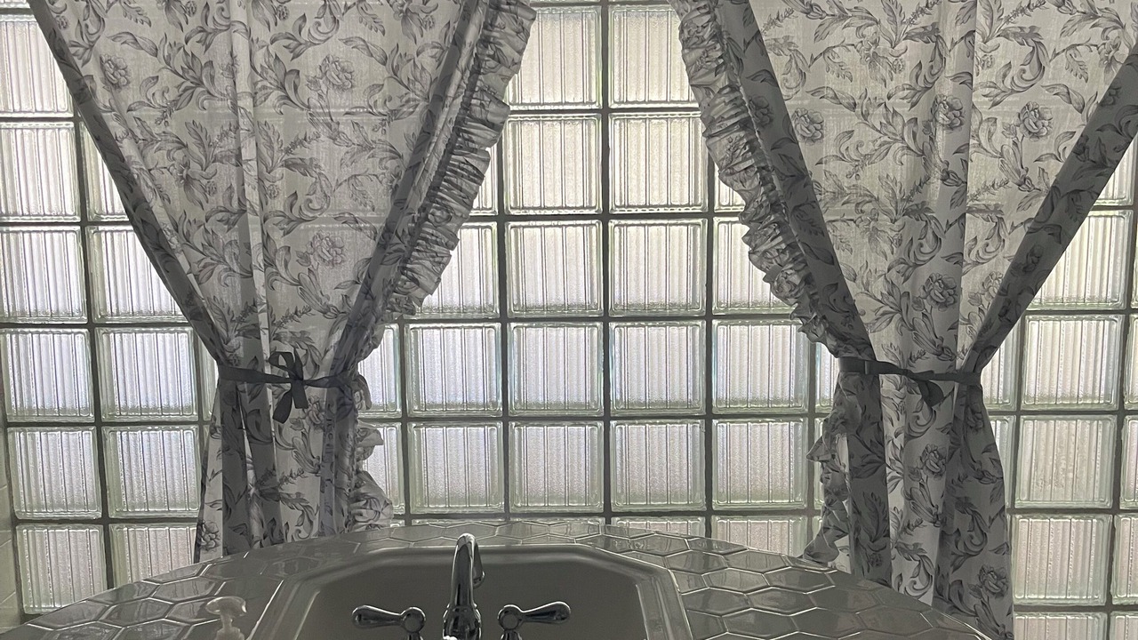 Photo of Bathroom in Albany