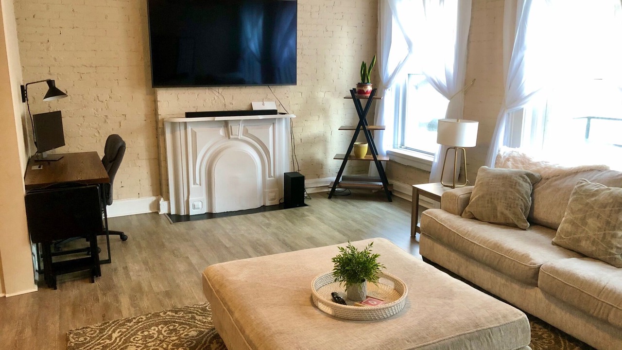 Photo of Livingroom in Central Business District