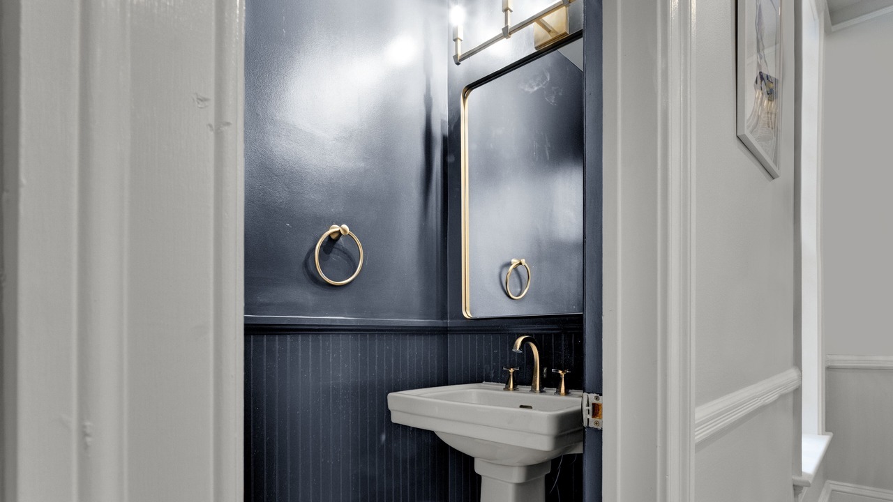 Photo of Bathroom in Dupont Circle