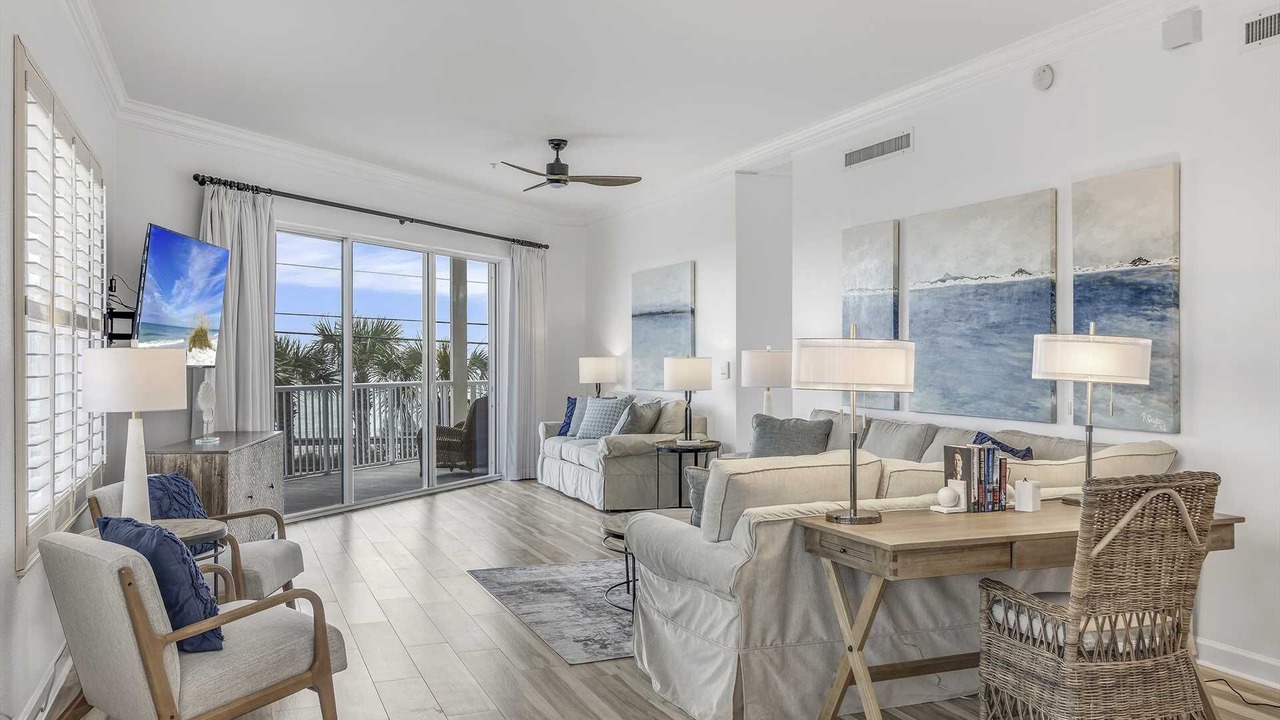 Photo of Livingroom in Avalon Beach Estates