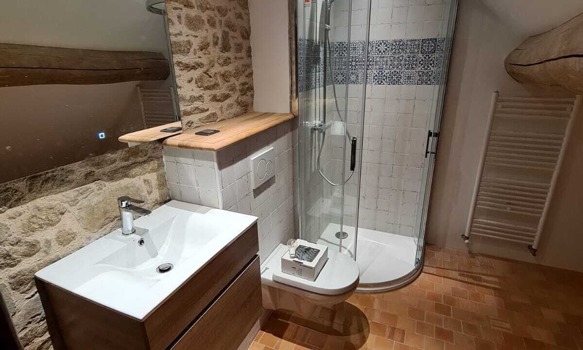 Photo of Bathroom in Ploumilliau