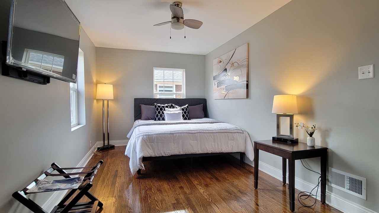 Photo of Bedroom in Gary