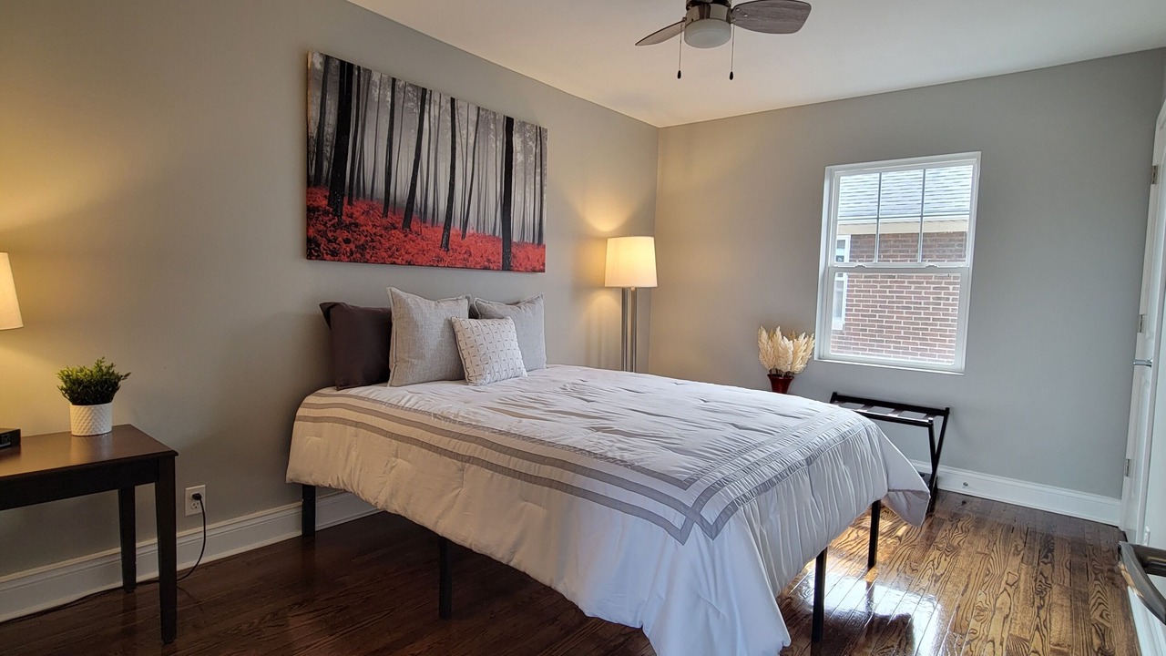 Photo of Bedroom in Gary