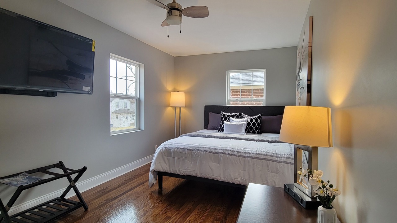 Photo of Bedroom in Gary
