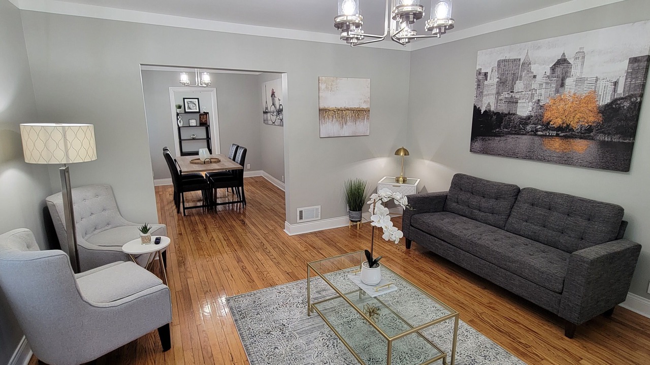 Photo of Livingroom in Gary