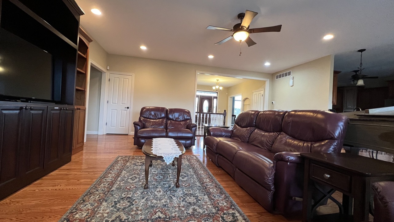 Photo of Livingroom in Corinth