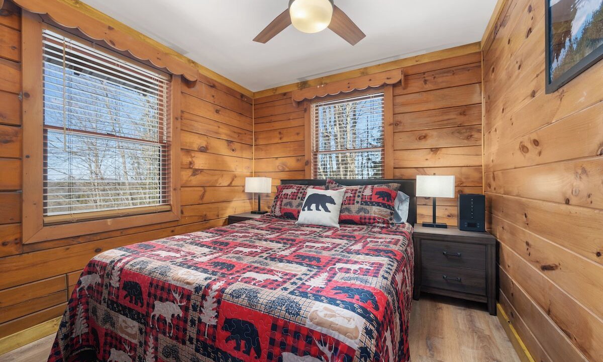 Photo of Bedroom in Indian Lake