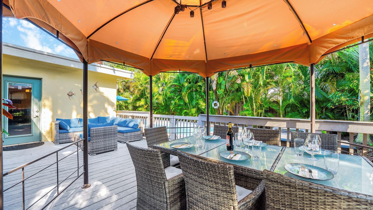 Photo of Outdoor in Lauderdale Isles