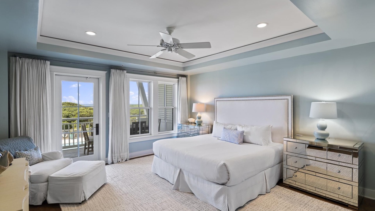 Photo of Bedroom in Gulf District