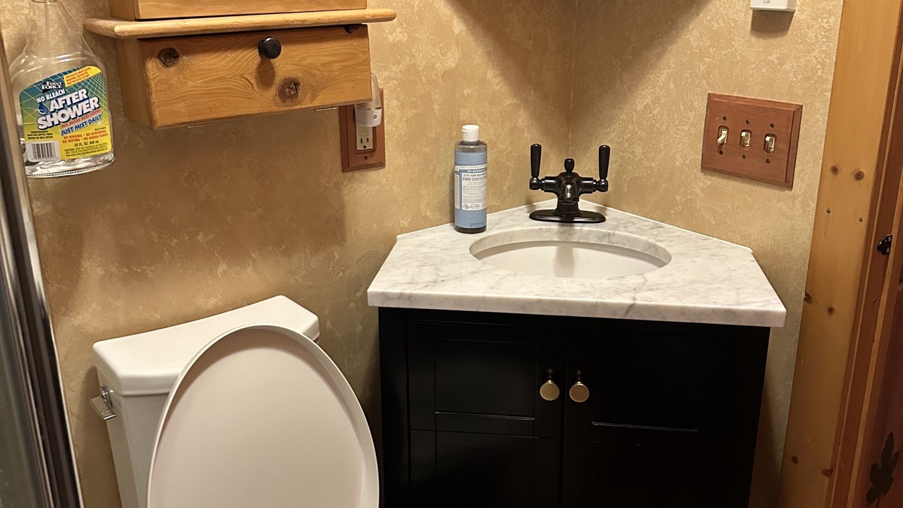 Photo of Bathroom in Hancock