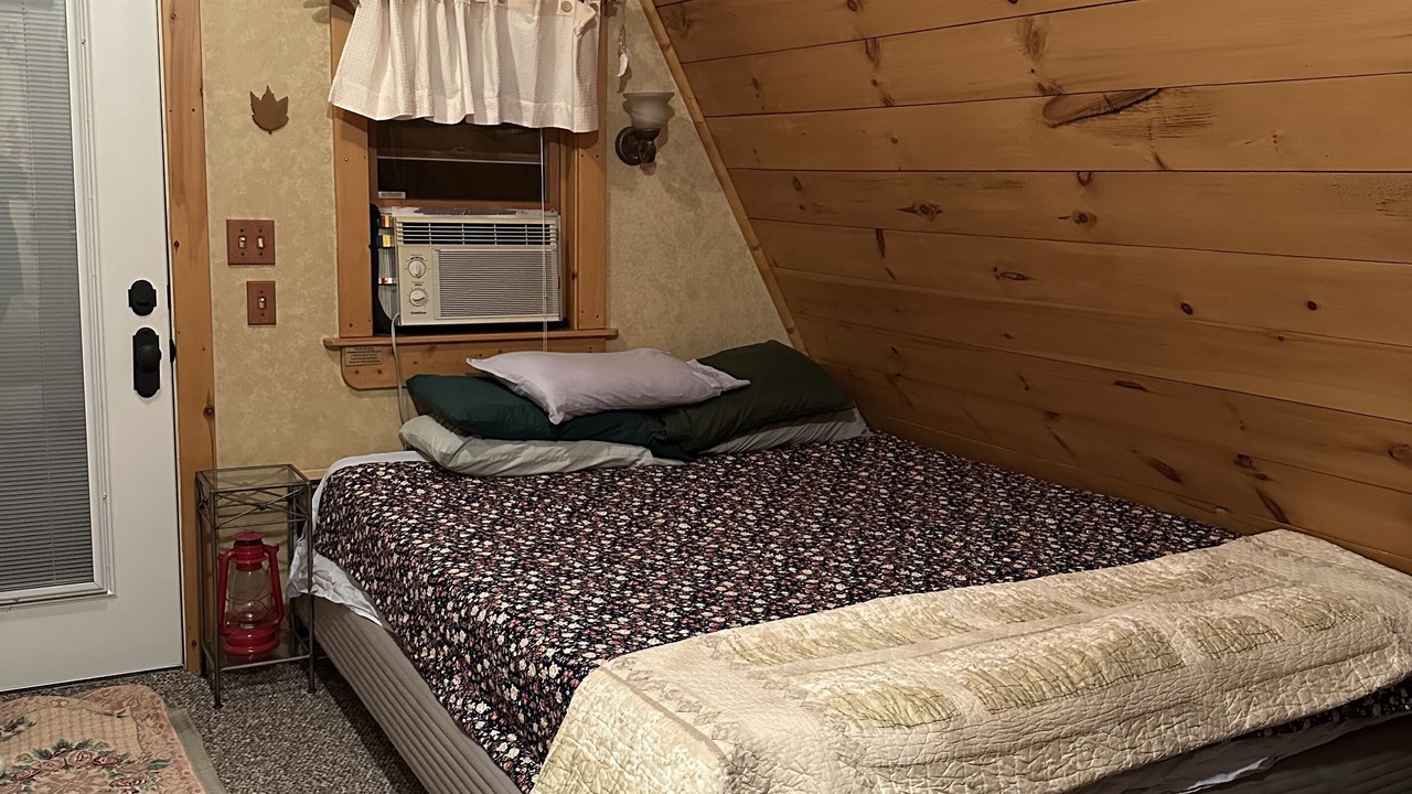 Photo of Bedroom in Hancock