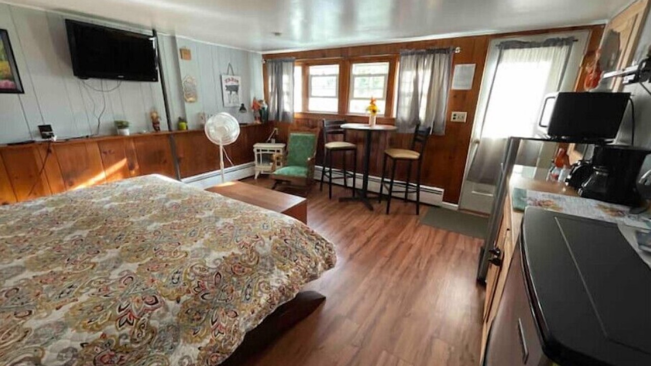 Photo of Bedroom in Warrensburg