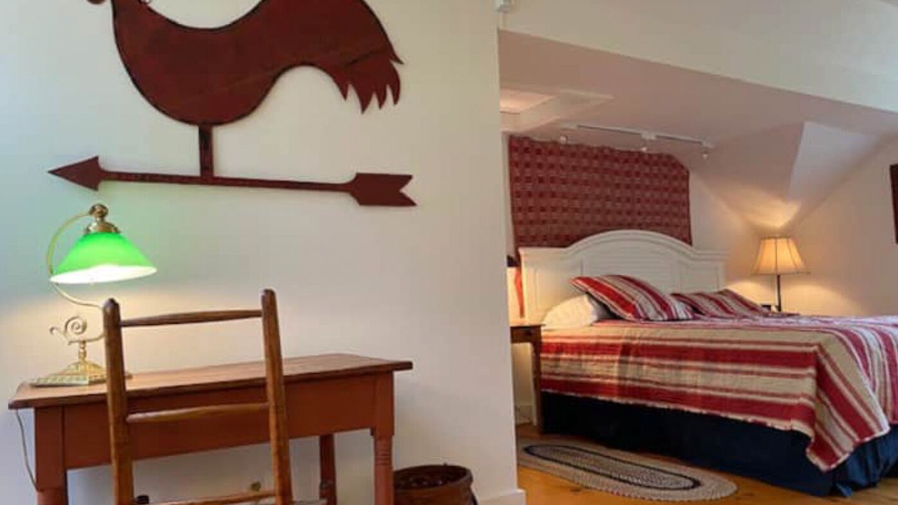 Photo of Bedroom in West Stockbridge
