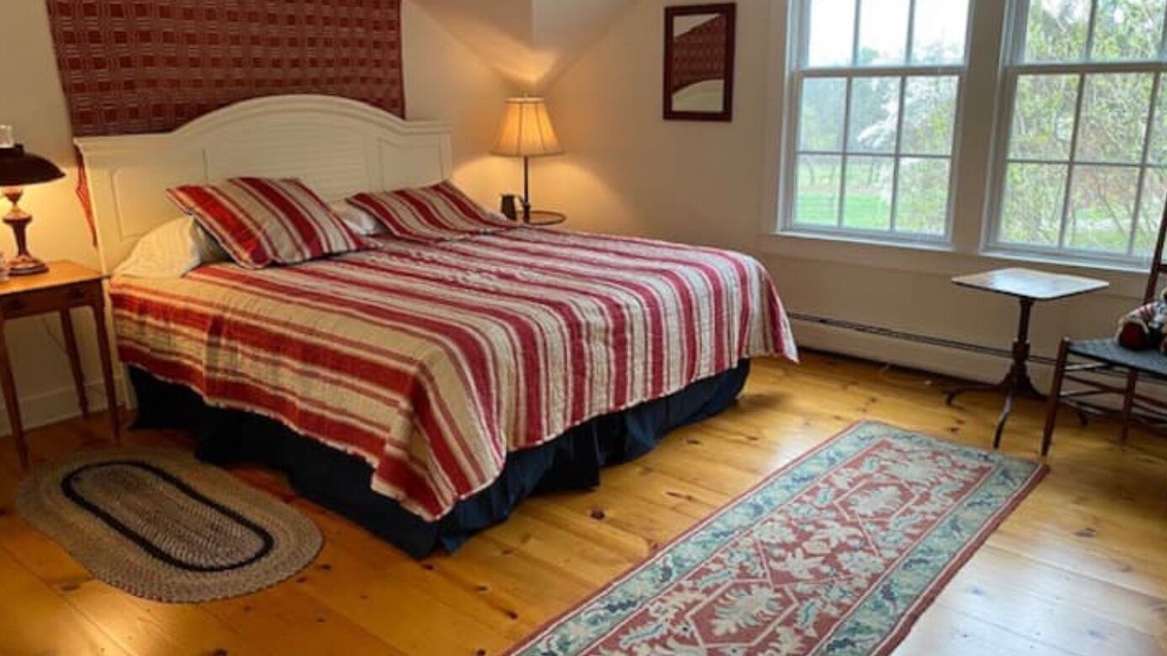 Photo of Bedroom in West Stockbridge