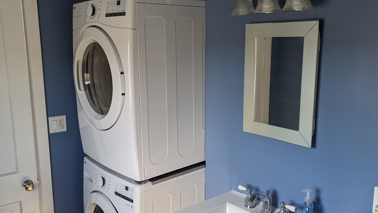 Photo of Bathroom in Deposit