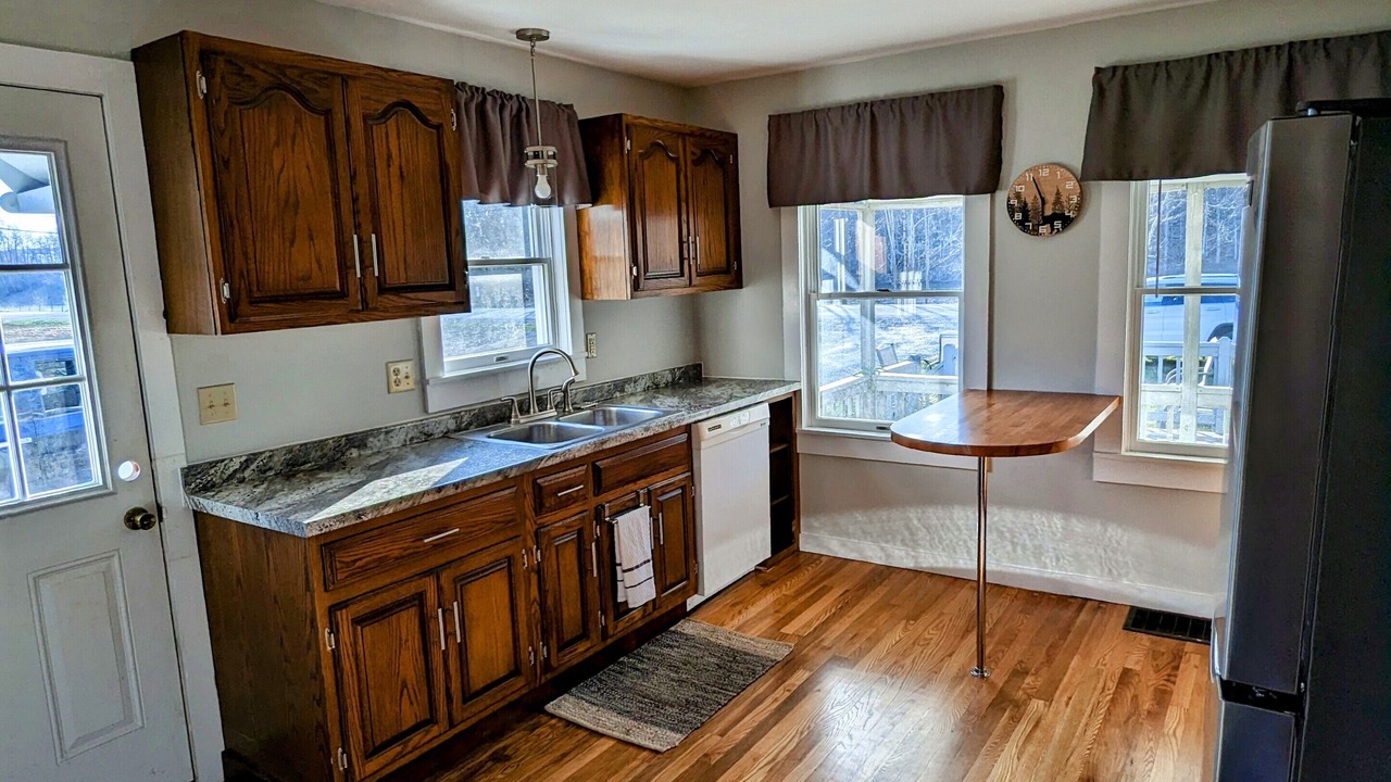 Photo of Kitchen in Deposit
