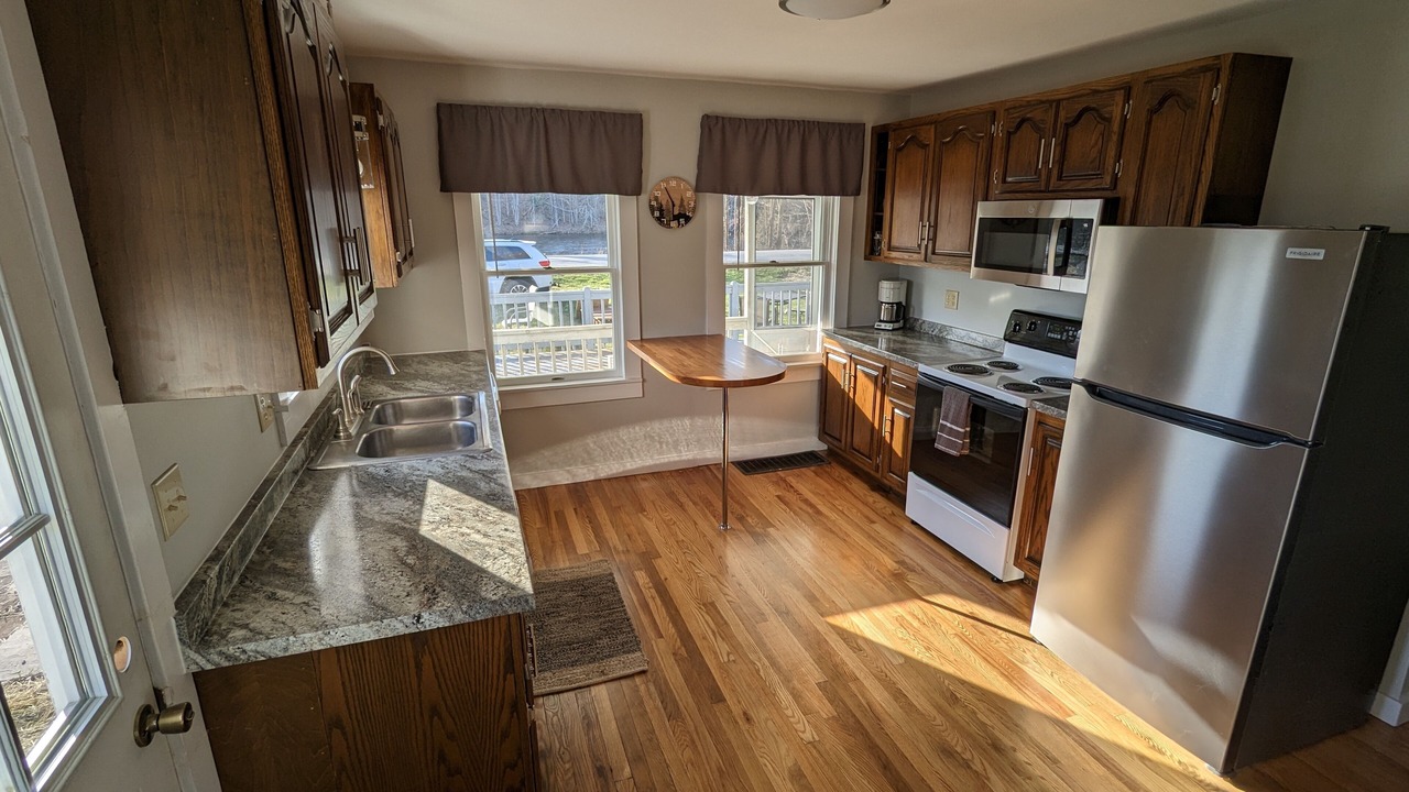 Photo of Kitchen in Deposit